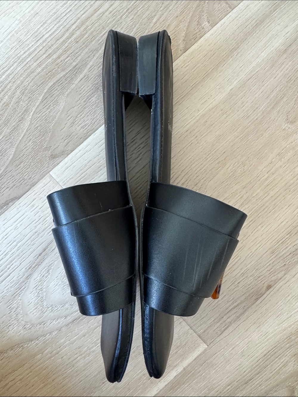Joie - Paige Buckle Sandal - Picture 9 of 10